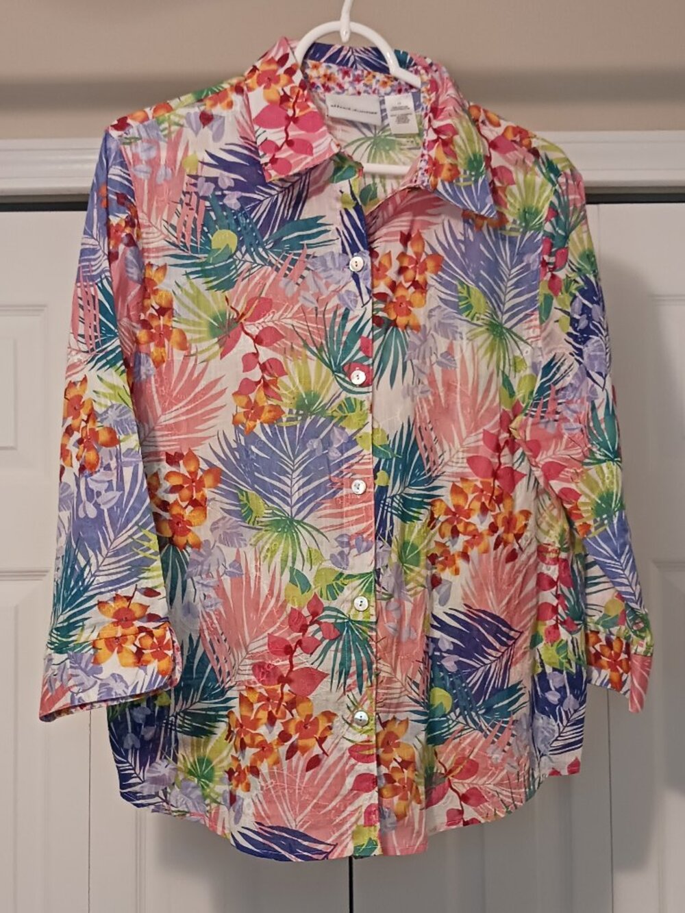 #185 3/$18 - Alfred Dunner Pink/Green Button Down Top Size 12